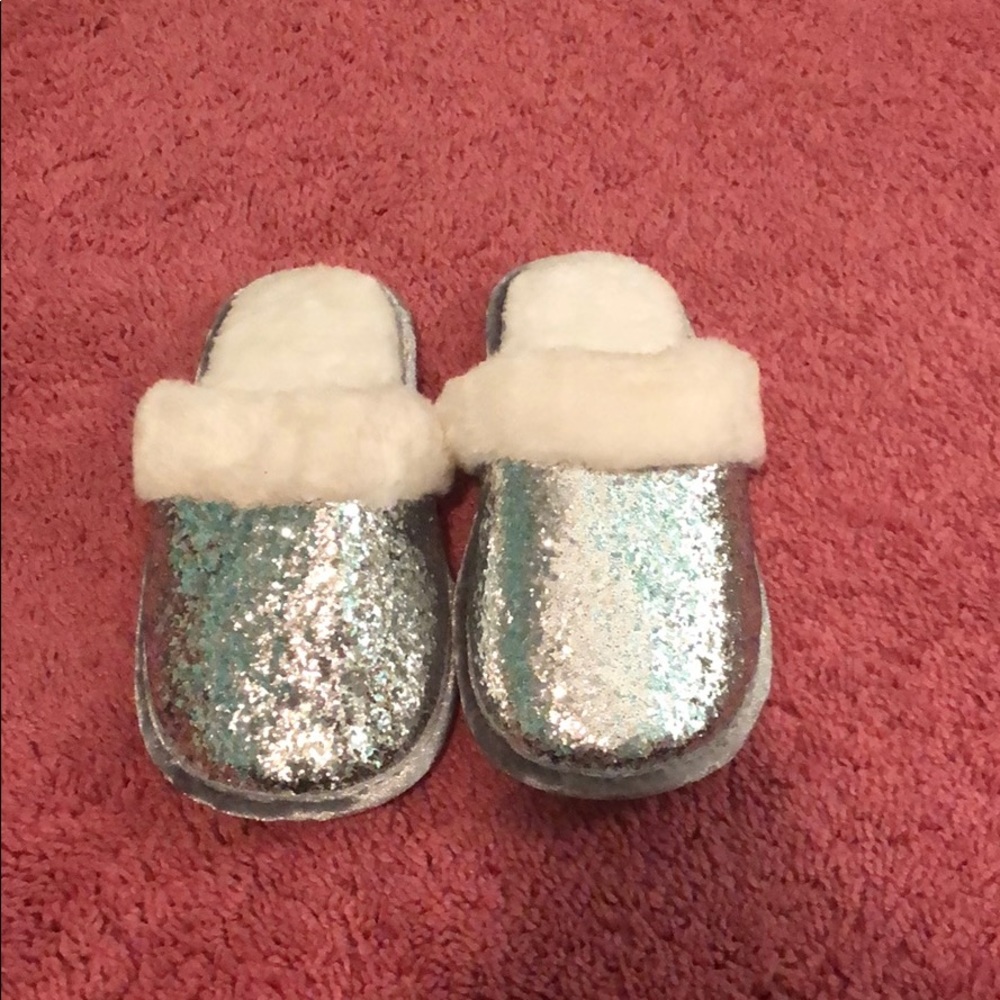 Slippers